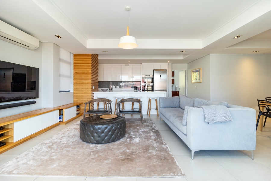 To Let 2 Bedroom Property for Rent in Fresnaye Western Cape